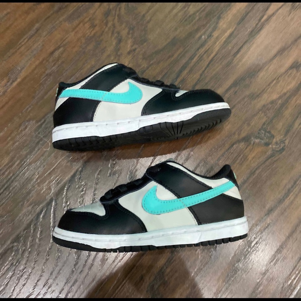 used NIKE DUNK LOW TD TIFFANY size 9c